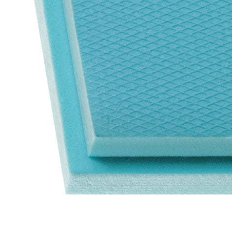 Insulating boards of extruded polystyrene